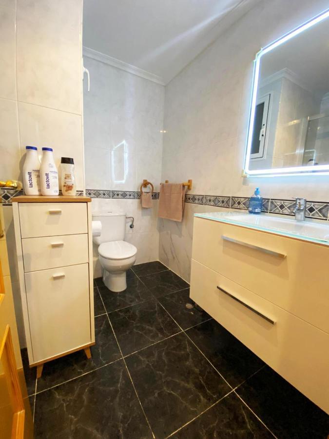 Rooms In Valencia Great Location In Shared Apartment Εξωτερικό φωτογραφία
