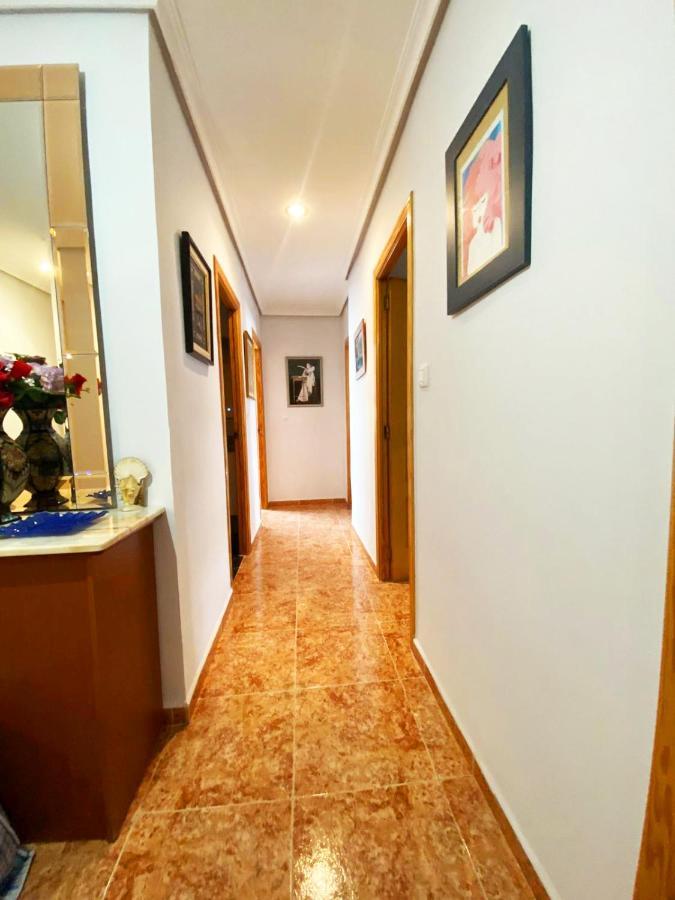 Rooms In Valencia Great Location In Shared Apartment Εξωτερικό φωτογραφία