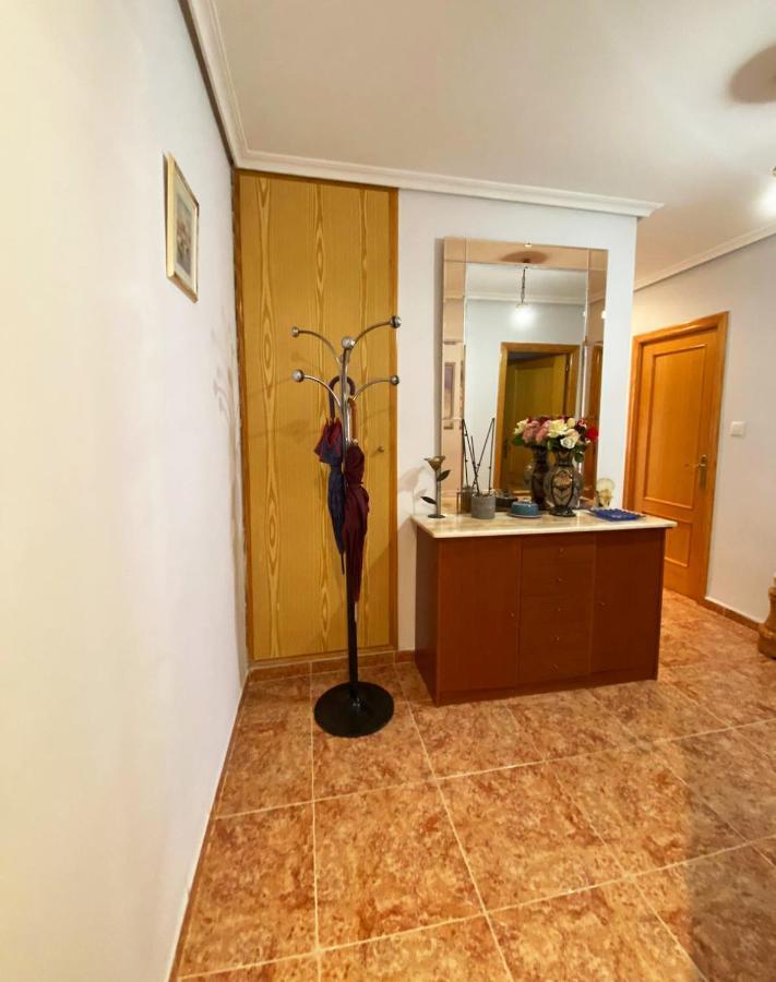 Rooms In Valencia Great Location In Shared Apartment Εξωτερικό φωτογραφία