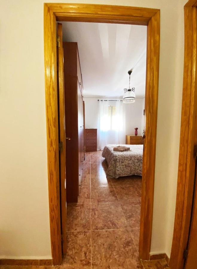 Rooms In Valencia Great Location In Shared Apartment Εξωτερικό φωτογραφία