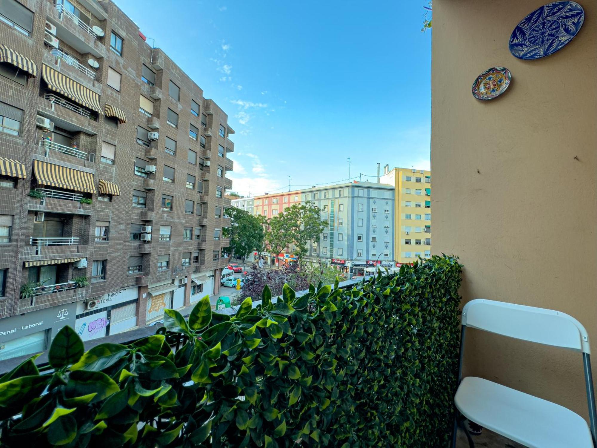 Rooms In Valencia Great Location In Shared Apartment Εξωτερικό φωτογραφία